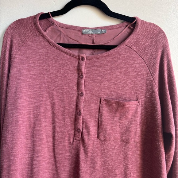 Prana Hensley Henley Cotton Tencel Blouse Long Sleeve Top on Brandy size M - Picture 3 of 7
